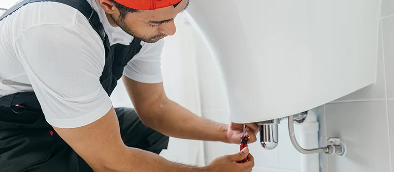 Best Commercial Plumber Services in Aurora, ON