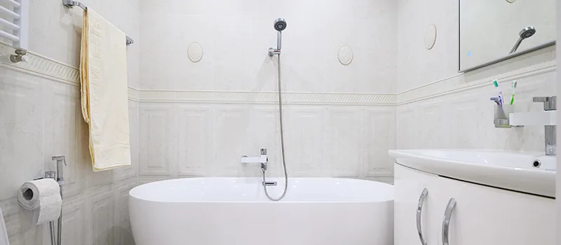 Bathtub Installation Specialists in Aurora, Ontario